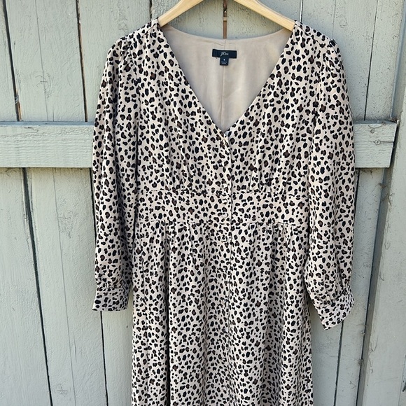 J. Crew Leopard Print Button Front A Line Midi Dress Sz 4 Retro Chic - Picture 2 of 5